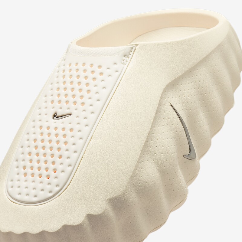 Nike Mind 001 